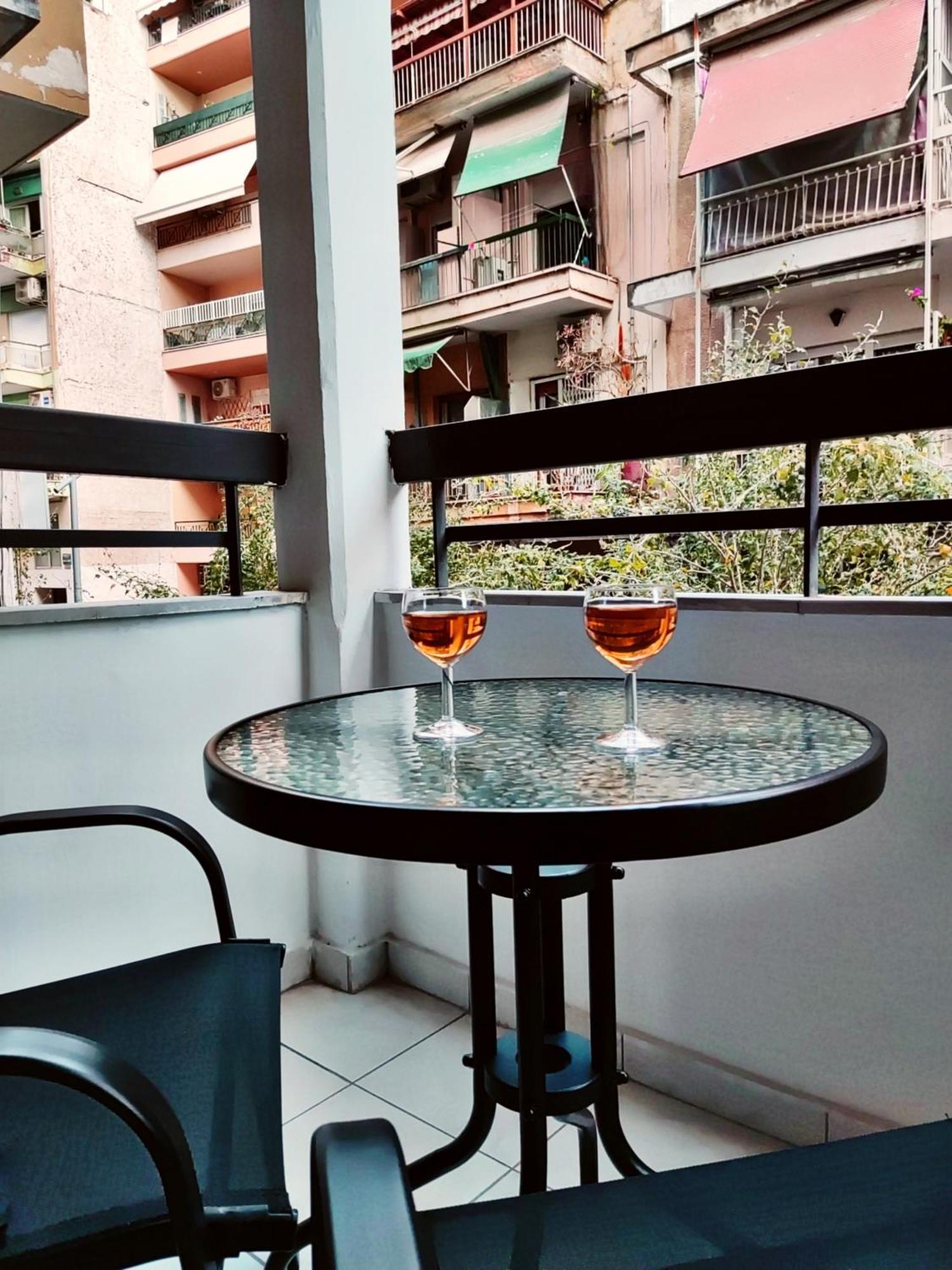 Elegant Central Studio With Balcony & 1 Gbps Fiber Tesalónica Exterior foto